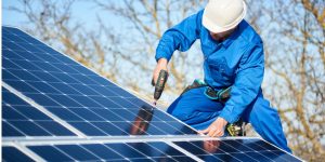 Installation Maintenance Panneaux Solaires Photovoltaïques à Gennetines